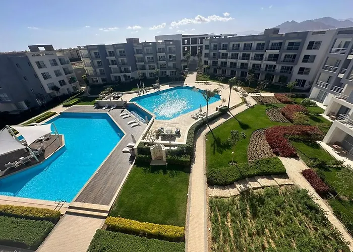Elegant Fully Furnished 1 Bedroom Unit شقة شرم الشيخ
