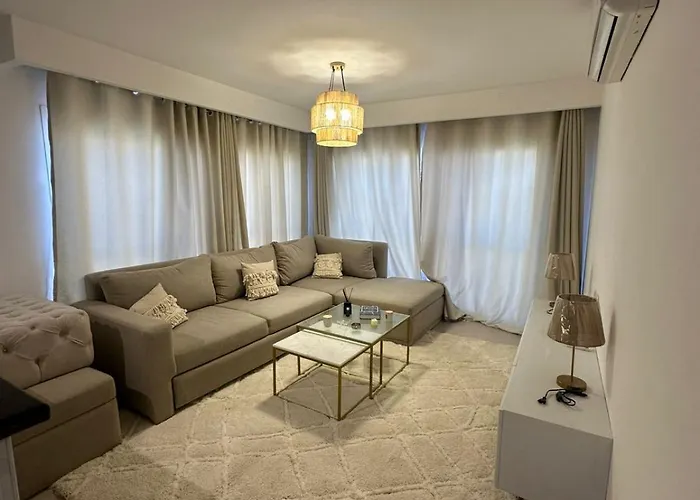 شقة Elegant Fully Furnished 1 Bedroom Unit